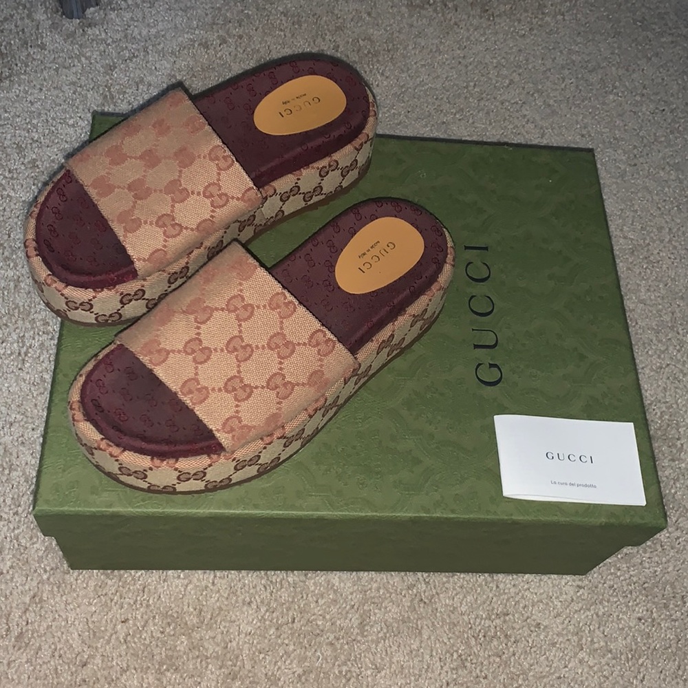 Gucci platform slides Womens size 36.5 or US size 6